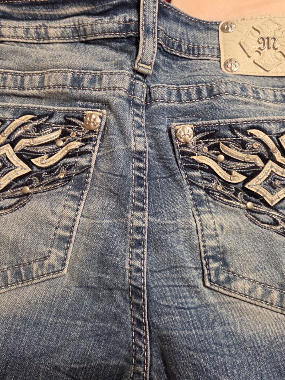 Miss Me Jeans - Picture 2 of 5
